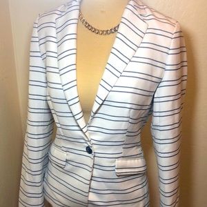 Katherine Barclay Montre’al Blazer XS.